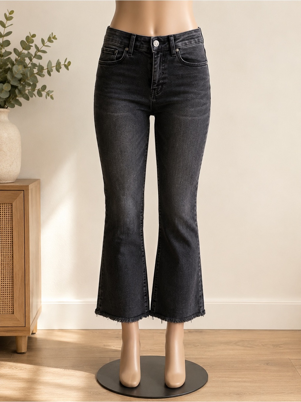 LOFT The Kick Crop High Rise Jeans Black Raw Hem Kick Flare Size 28/6
